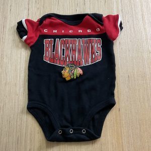 NHL Chicago Blackhawks Baby Bodysuit Black one Piece Creeper Size 0-3 Months